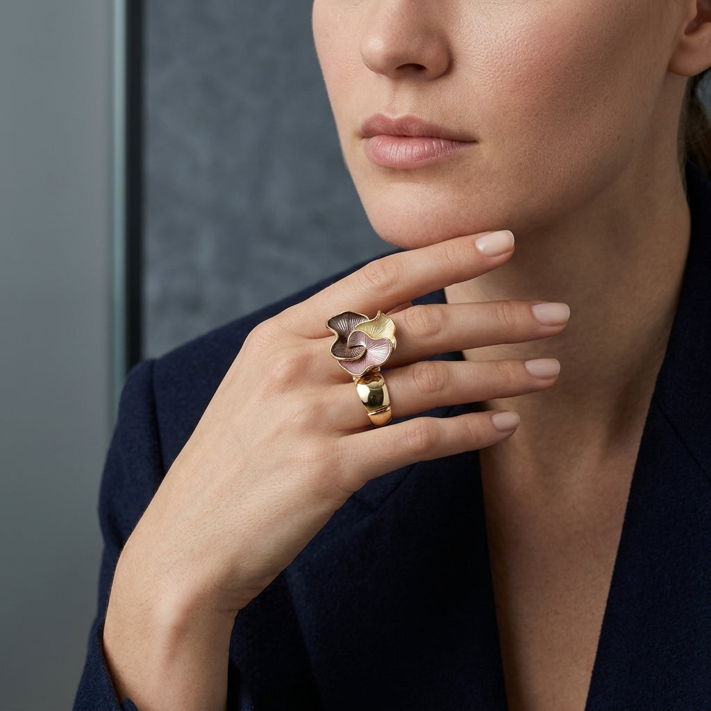 Tri-Petal Floral Stretch Ring - Warm Tones