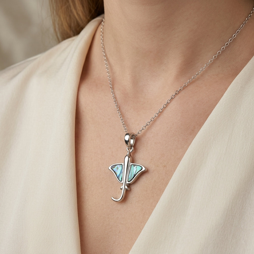 Paua Shell Stingray Pendant